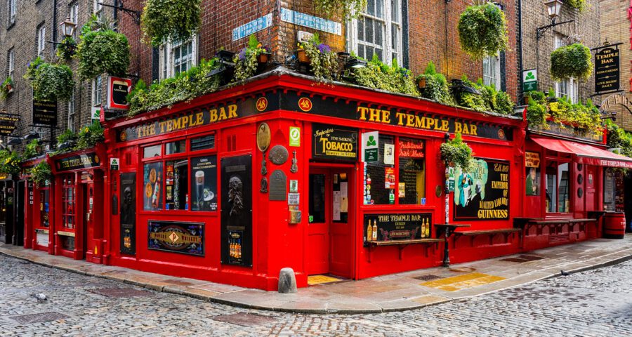 Irish pub